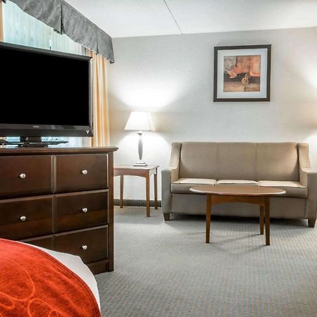 Comfort Suites South Burlington Near University Exterior foto