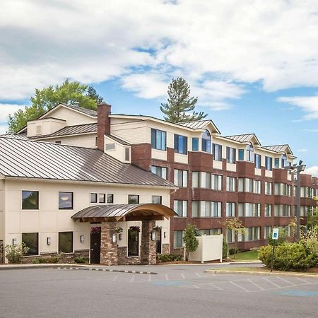 Comfort Suites South Burlington Near University Exterior foto