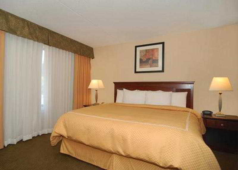 Comfort Suites South Burlington Near University Exterior foto