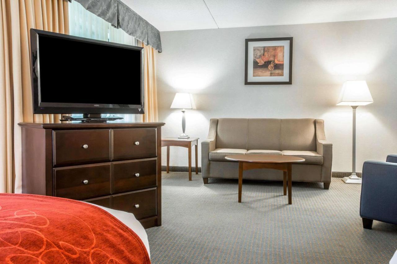 Comfort Suites South Burlington Near University Exterior foto