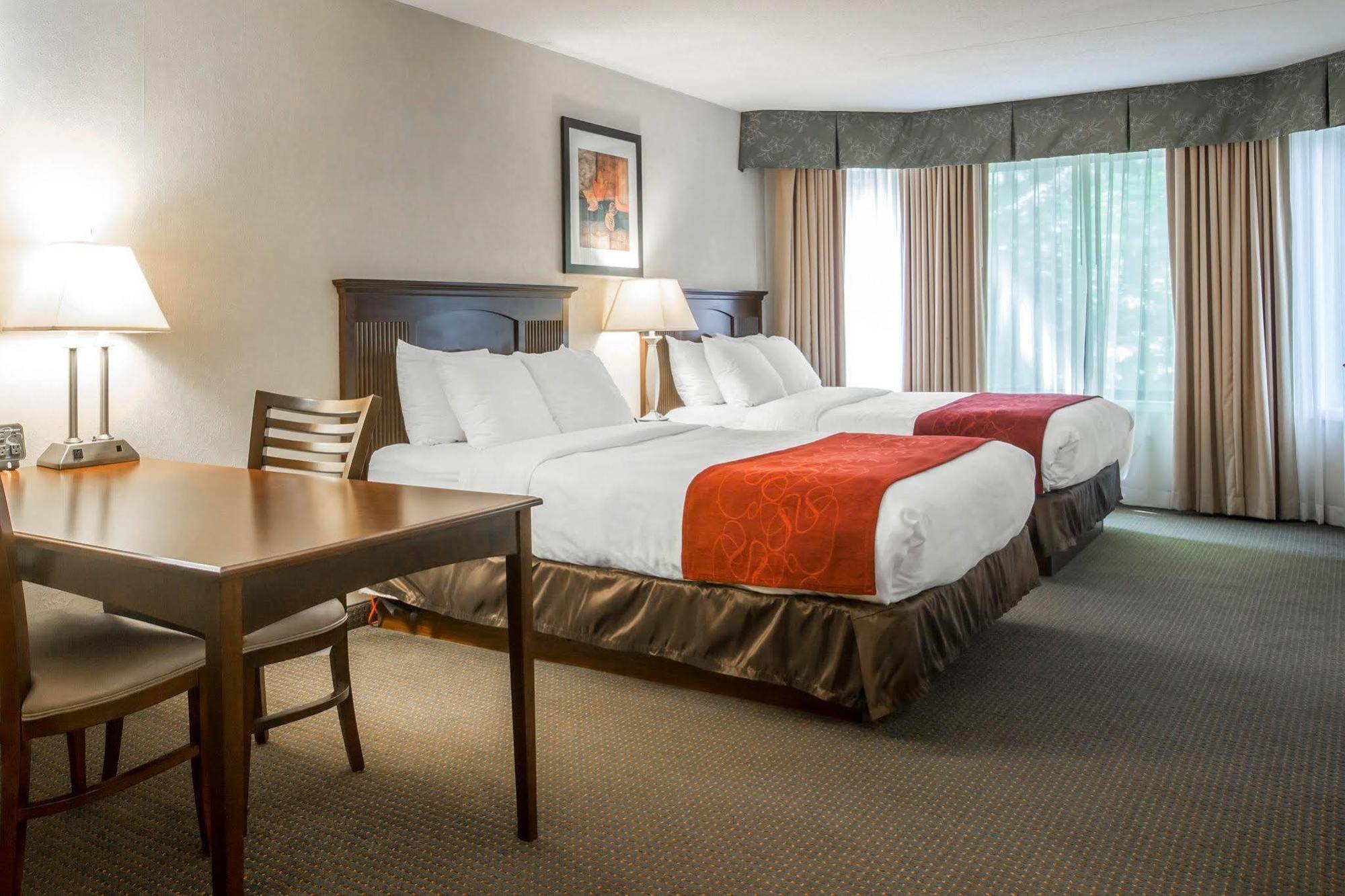 Comfort Suites South Burlington Near University Exterior foto